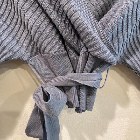 Crossover Tie Open Back Sweater by Love Tree – Light Blue (Size Small) - Picture 5 of 8